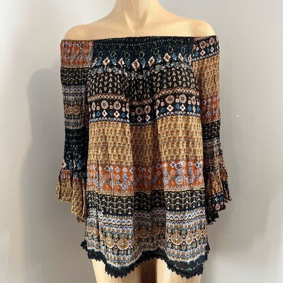 Zola Earthly Fashions Boho Off Shoulder Floral Blouse Top Bell Sleeve Size Small - Picture 1 of 10